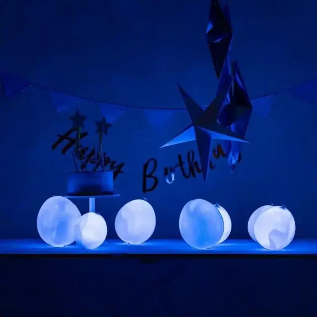 Illooms® LED-Luftballons aus Latex - Blau